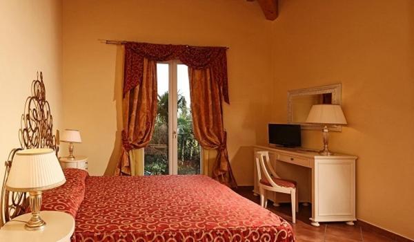 Villa Sofia Hotel Гардоне Ривьера Экстерьер фото