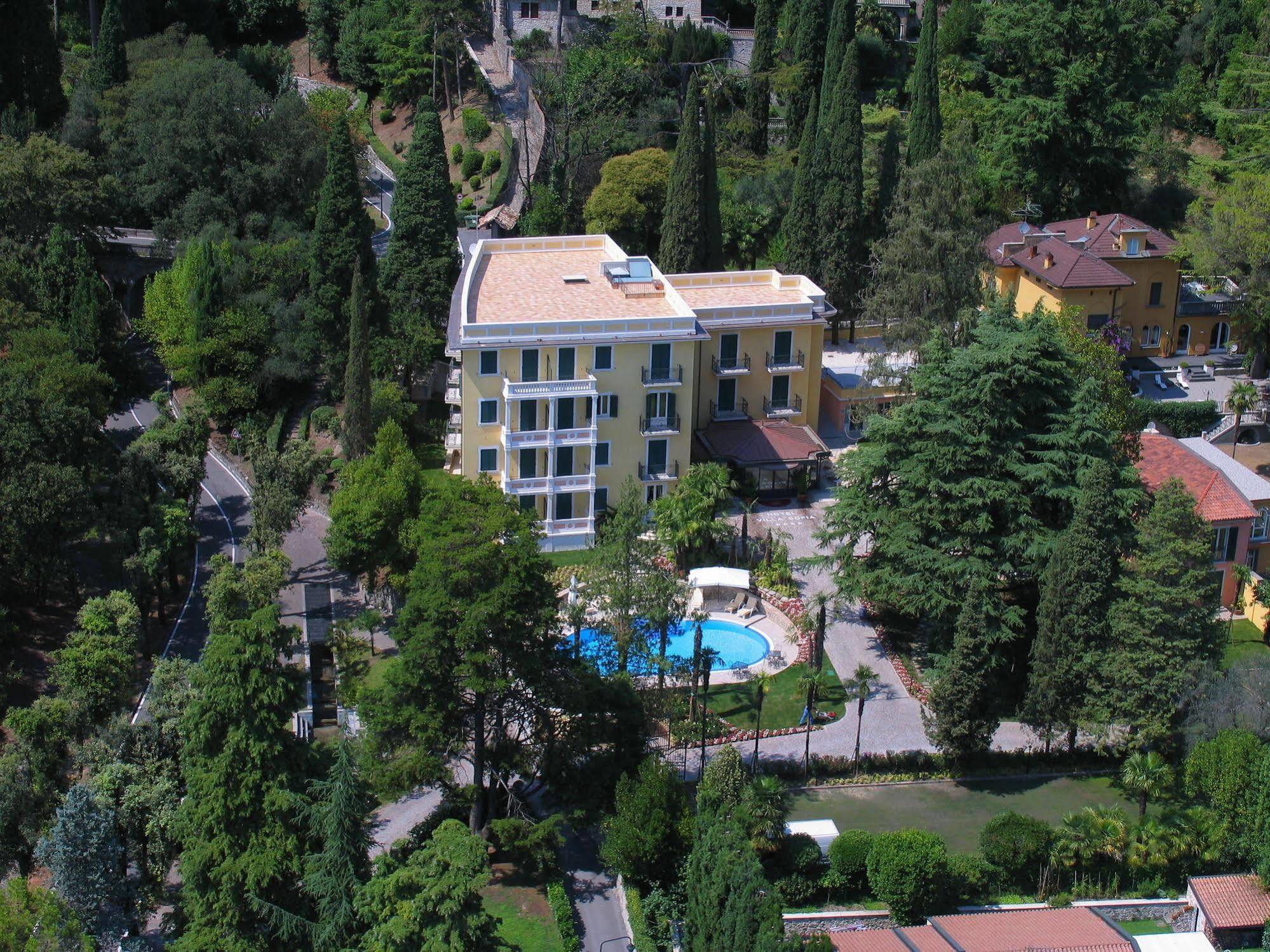 Villa Sofia Hotel Гардоне Ривьера Экстерьер фото