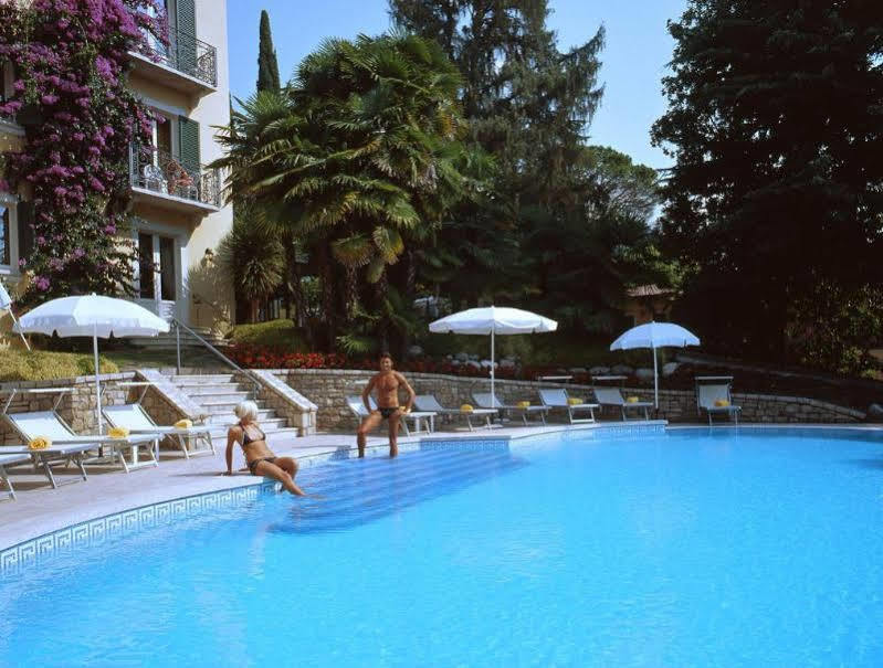 Villa Sofia Hotel Гардоне Ривьера Экстерьер фото